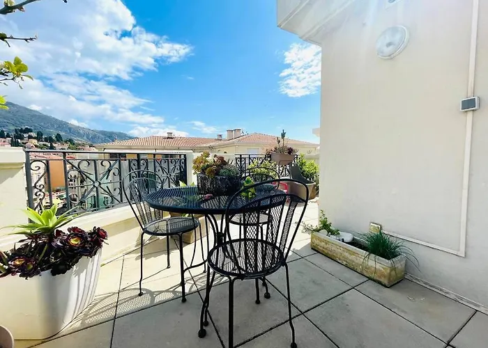 Le Victoria Beach, Beau T2 A 1 Minute Des Plages Menton